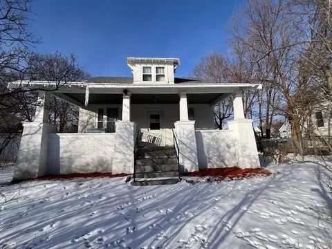 1216 Omaha St, Eau Claire, WI 54703