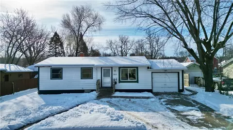 1211 Lynn Ave, Altoona, WI 54720