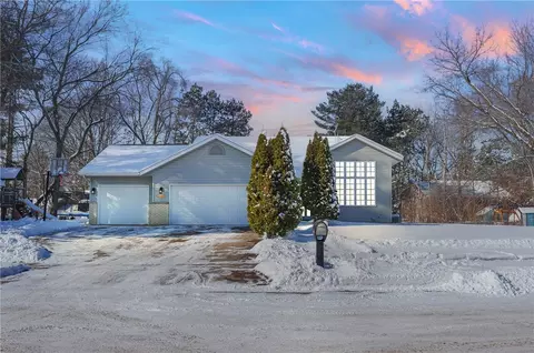 2722 Diane Ln, Eau Claire, WI 54703