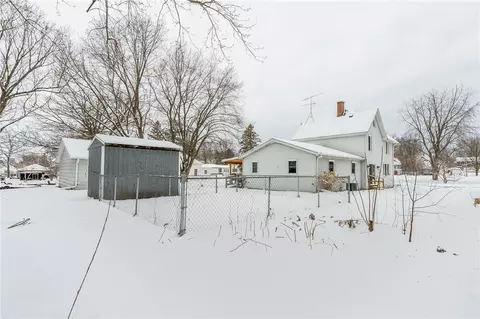334 E 2nd Ave, Stanley, WI 54768 photo 5