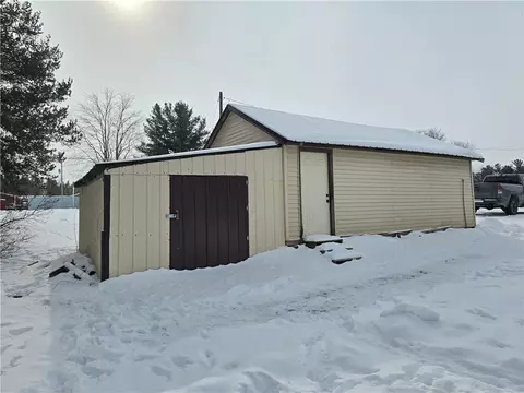 667 25th St, Chetek, WI 54728 photo 3