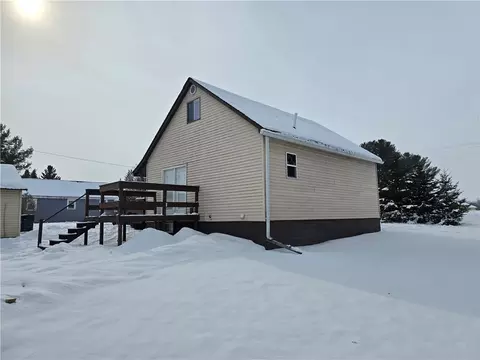667 25th St, Chetek, WI 54728 photo 2