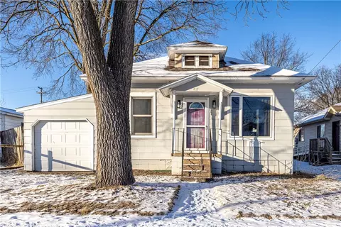 817 Tyler St, Black River Falls, WI 54615