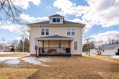 1101 W Elm St #2, Chippewa Falls, WI 54729
