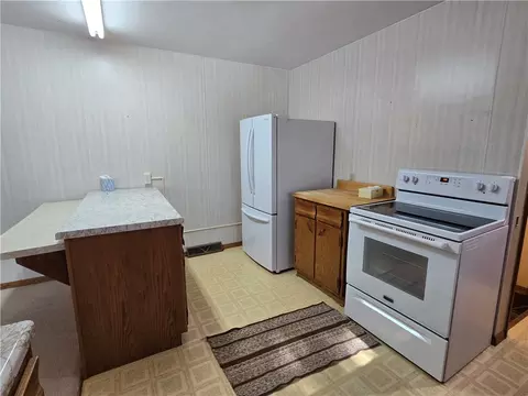 Kitchen - 623 Schofield St, Chetek, WI 54728 photo 4 of 4