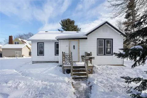 115 Court St, Chippewa Falls, WI 54729