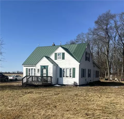 890 29th St, Chetek, WI 54728