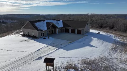 w3472 450th Avenue, Maiden Rock, WI 54750