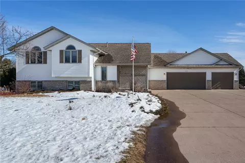 4979 145th St, Chippewa Falls, WI 54729