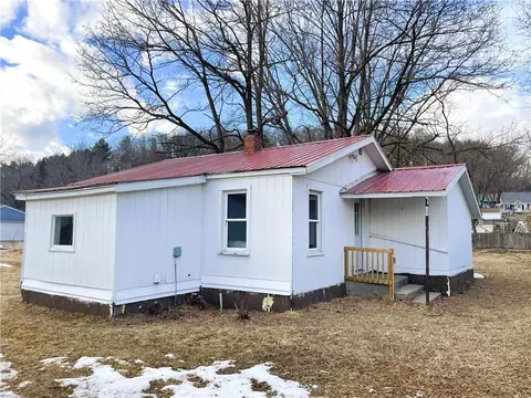 3006 Seymour Rd, Eau Claire, WI 54703
