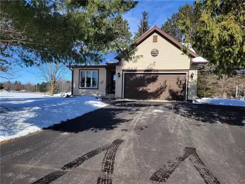 201 99th Ave, Clayton, WI 54004