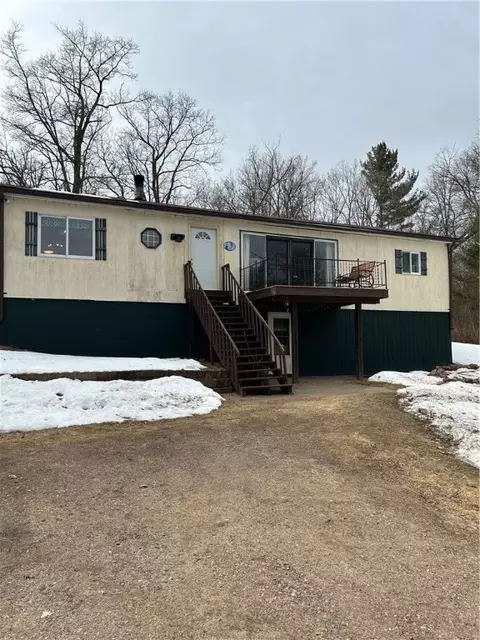 192 21 14 St, Chetek, WI 54728