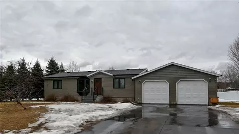 1202 Badger St, Spooner, WI 54801