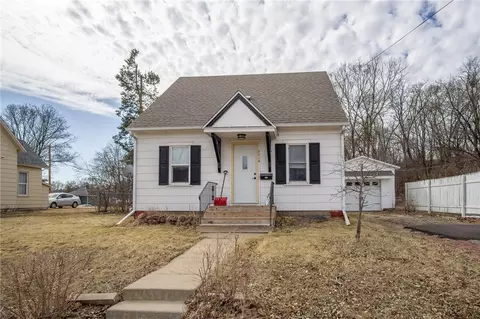 2214 3rd St, Eau Claire, WI 54703