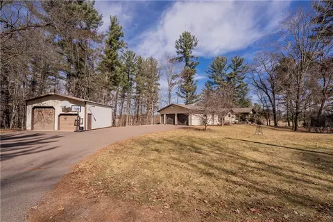 12096 102nd Ave, Chippewa Falls, WI 54729