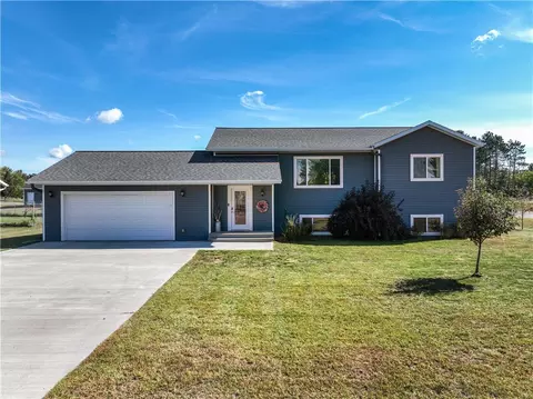 284 Nielsen Ln, Chetek, WI 54728