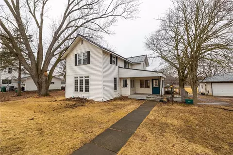 318 W Main St, Alma Center, WI 54611
