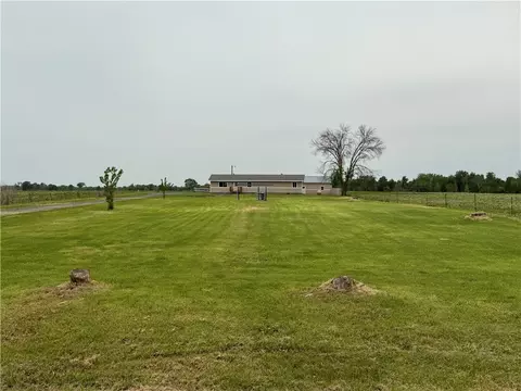 22142 100th Ave, Cadott, WI 54727