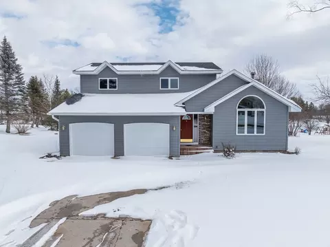 315 Royal Crest Dr, Rice Lake, WI 54868