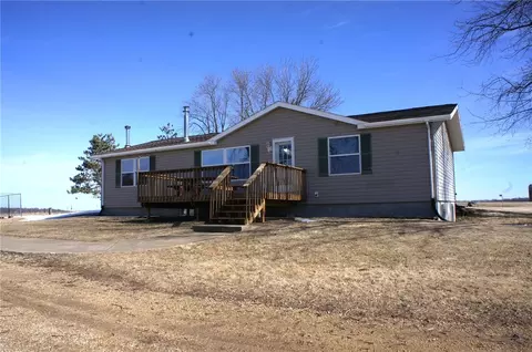 s187 County Road F, Durand, WI 54736