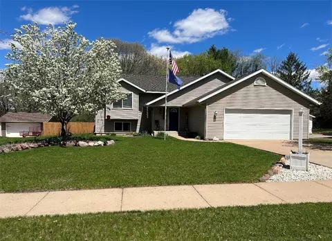 1116 Maleda Dr, Eau Claire, WI 54703