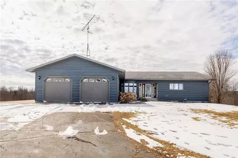 21615 108th Ave, Cadott, WI 54727