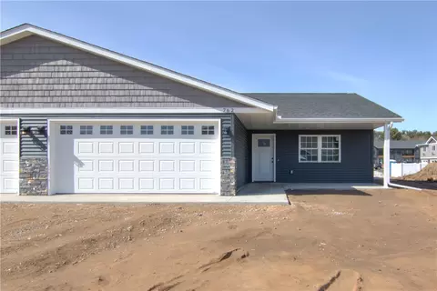 762 Sequoia Dr, Altoona, WI 54720