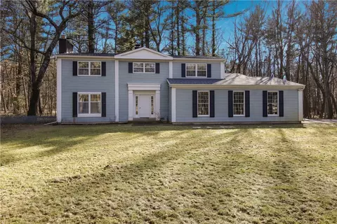 125 Canterbury Rd, Eau Claire, WI 54701