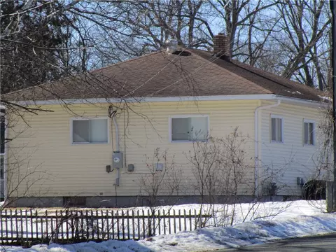 201 E 9th St S, Ladysmith, WI 54848