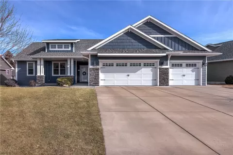 4426 Clay St, Eau Claire, WI 54701