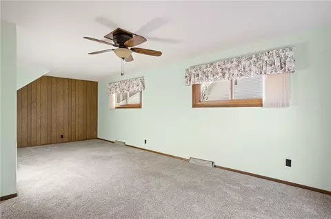 328 E 4th Ave, Stanley, WI 54768 photo 16