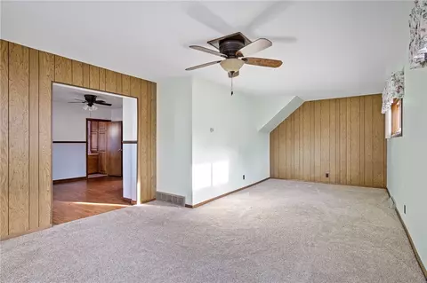 328 E 4th Ave, Stanley, WI 54768 photo 17