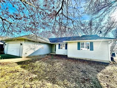 3119 E Wellington Dr, Eau Claire, WI 54703