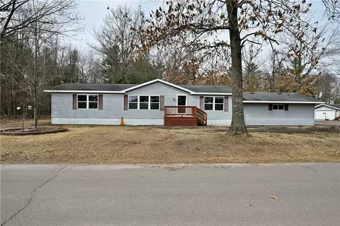 28219 Ivywood Dr, Danbury, WI 54830