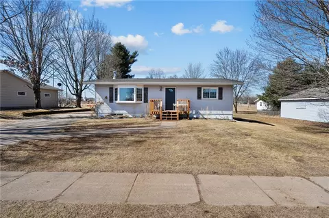 305 N Wisconsin St, Fall Creek, WI 54742