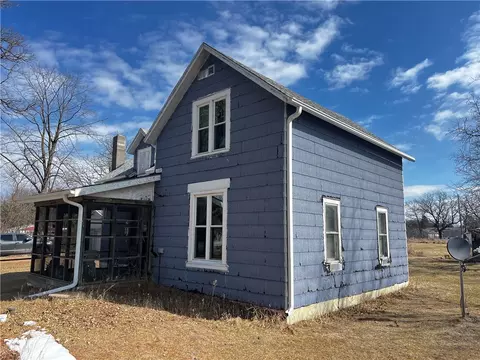 n14084 Price Road, Fairchild, WI 54741