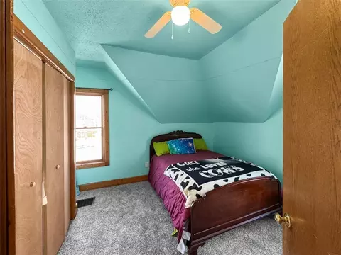 136 E 6th Ave, Stanley, WI 54768 photo 20