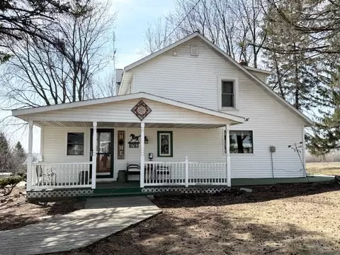 8283 345th St, Stanley, WI 54768