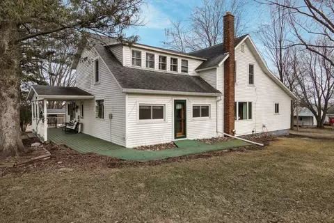 8283 345th St, Stanley, WI 54768 photo 2