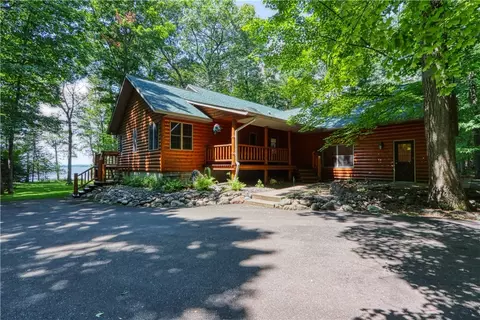 12927 N Turtle Ln, Hayward, WI 54843