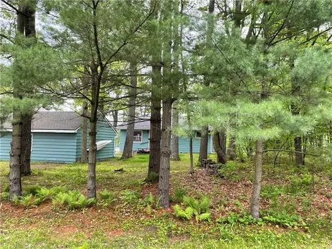 n2566 Warren Road, Sarona, WI 54870