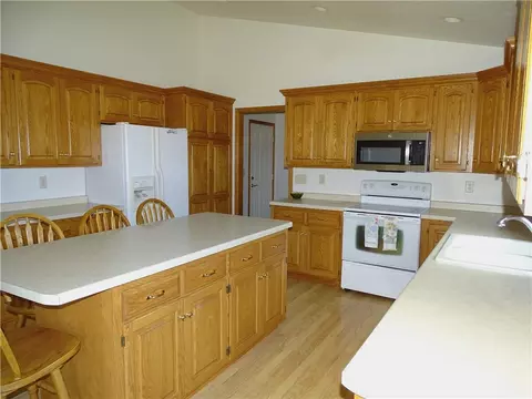 w7899 County Road Z, Arkansaw, WI 54721 photo 8