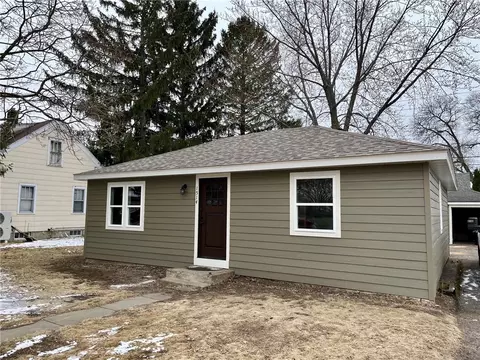 1514 Margaret St, Eau Claire, WI 54701