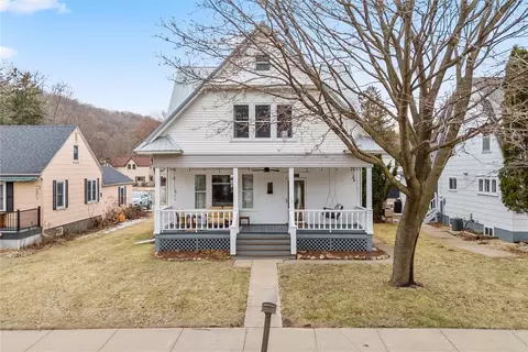n221 Mckay Avenue, Spring Valley, WI 54767
