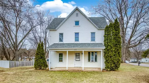 1402 Folsom St, Eau Claire, WI 54703