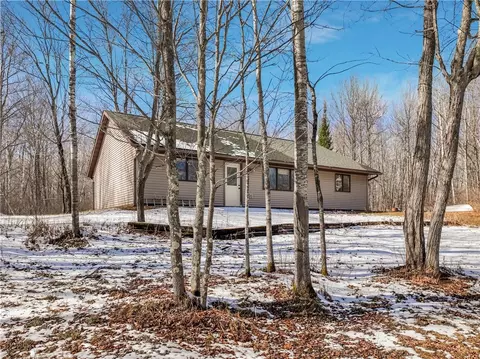 16525 Sand Hill Rd, Mason, WI 54856