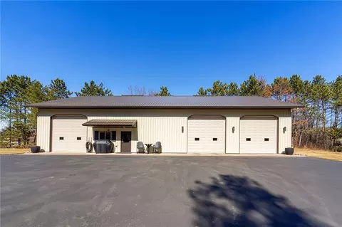 6427 190th St, Chippewa Falls, WI 54729