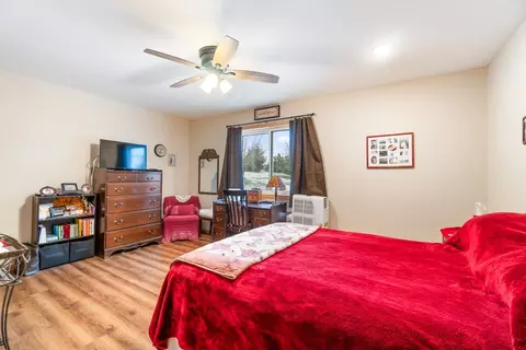 Bedroom - 2201 2nd Ave, Bloomer, WI 54724 photo 3 of 3