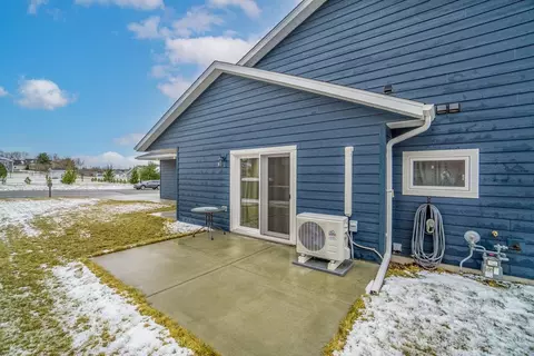 Exterior - 2201 2nd Ave, Bloomer, WI 54724 photo 4 of 5