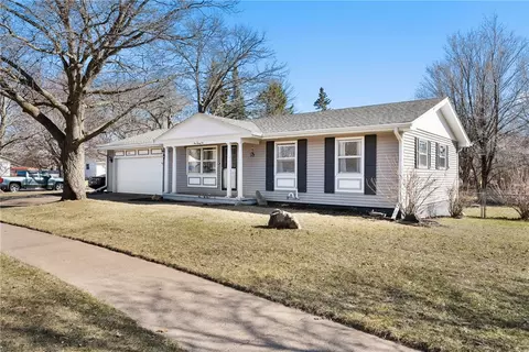 925 Piedmont Rd, Eau Claire, WI 54703